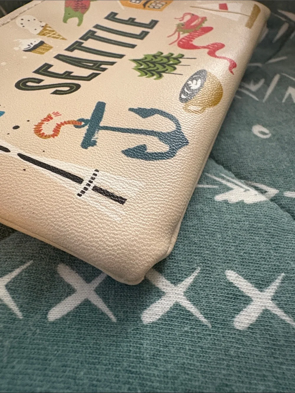 STARBUCKS ‘Seattle’ Card Holder Key Ring Coin Pouch